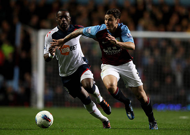 构纳入紧密 构纳入紧密